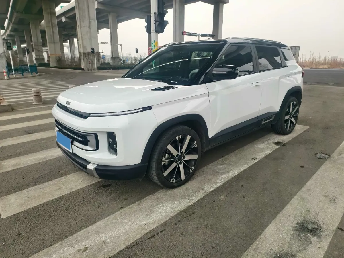 2023 Geely ICON 1.5T 181HP L4 7DCT,autocango,china used car exporter,china ev exporter,chinese used car exporter,chinese used ev exporter