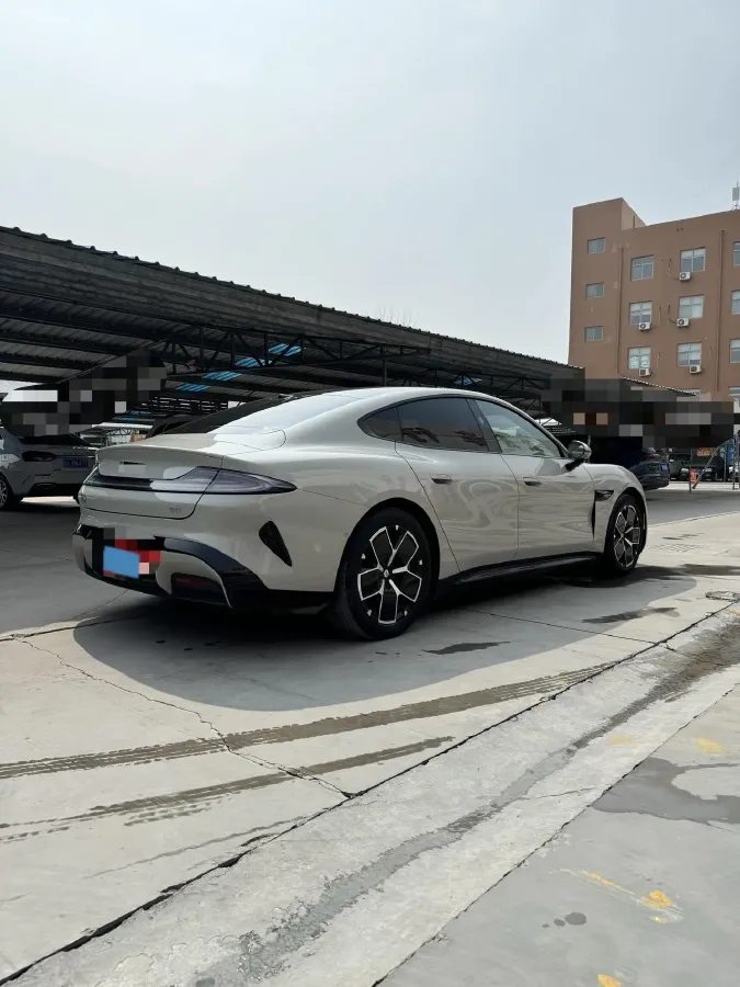 2024 MI SU7 BEV 73.6KWH,autocango,china used car exporter,china ev exporter,chinese used car exporter,chinese used ev exporter