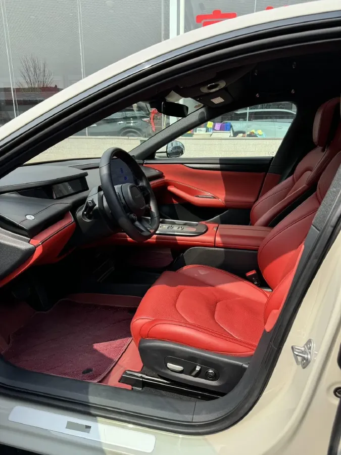 2024 MI SU7 BEV 73.6KWH,autocango,china used car exporter,china ev exporter,chinese used car exporter,chinese used ev exporter