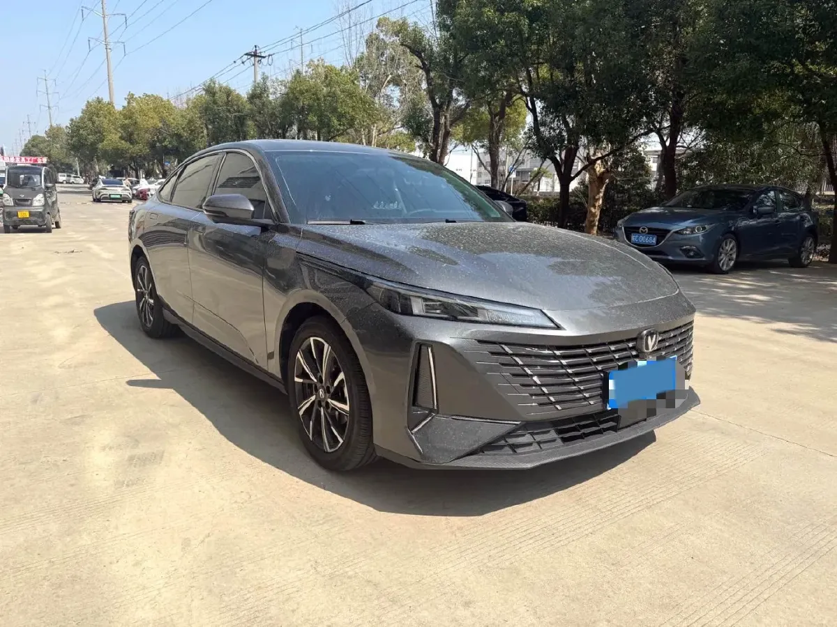 2024 ChangAn Eado 1.5T 170HP L4 7DCT,autocango,china used car exporter,china ev exporter,chinese used car exporter,chinese used ev exporter