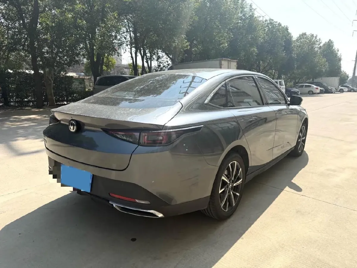 2024 ChangAn Eado 1.5T 170HP L4 7DCT,autocango,china used car exporter,china ev exporter,chinese used car exporter,chinese used ev exporter
