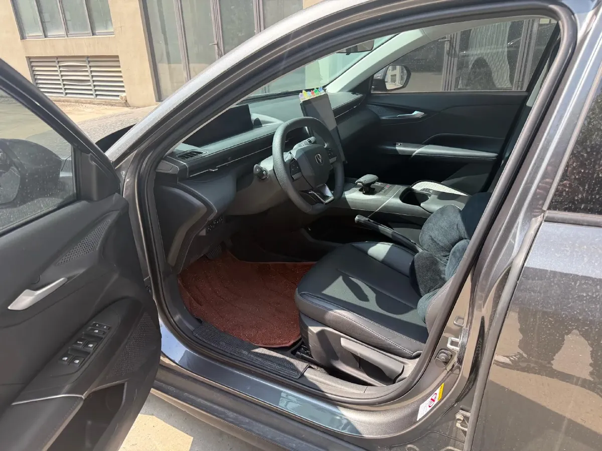 2024 ChangAn Eado 1.5T 170HP L4 7DCT,autocango,china used car exporter,china ev exporter,chinese used car exporter,chinese used ev exporter