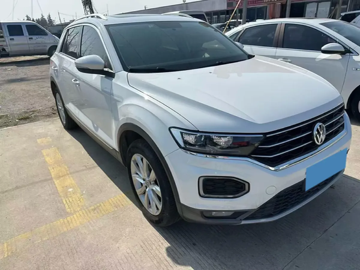 2019 Volkswagen T-Roc 1.4T 131HP L4 7DCT,autocango,china used car exporter,china ev exporter,chinese used car exporter,chinese used ev exporter
