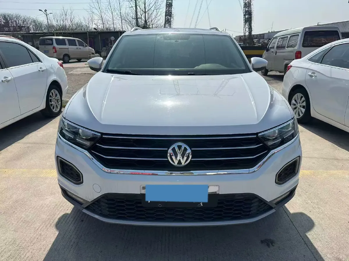 2019 Volkswagen T-Roc 1.4T 131HP L4 7DCT,autocango,china used car exporter,china ev exporter,chinese used car exporter,chinese used ev exporter