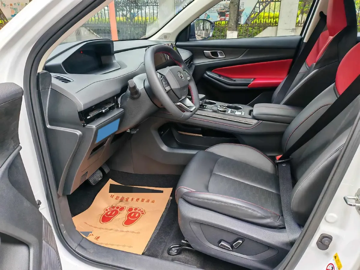 2022 ChangAn Oshan X7 Plus 1.5T 188HP L4 7DCT,autocango,china used car exporter,china ev exporter,chinese used car exporter,chinese used ev exporter