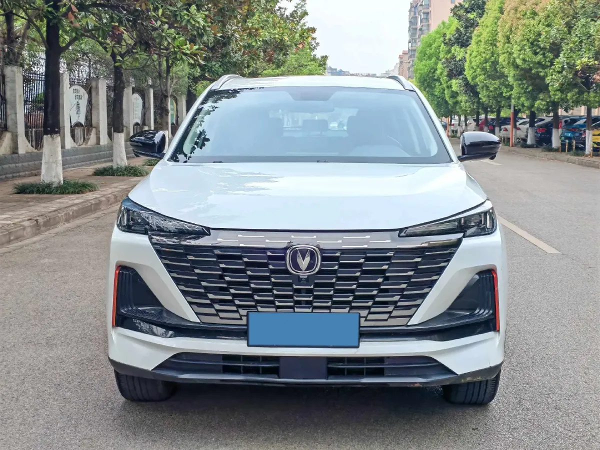 2022 ChangAn Oshan X7 Plus 1.5T 188HP L4 7DCT,autocango,china used car exporter,china ev exporter,chinese used car exporter,chinese used ev exporter