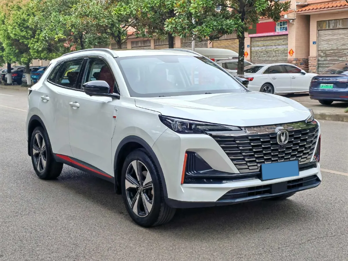 2022 ChangAn Oshan X7 Plus 1.5T 188HP L4 7DCT,autocango,china used car exporter,china ev exporter,chinese used car exporter,chinese used ev exporter