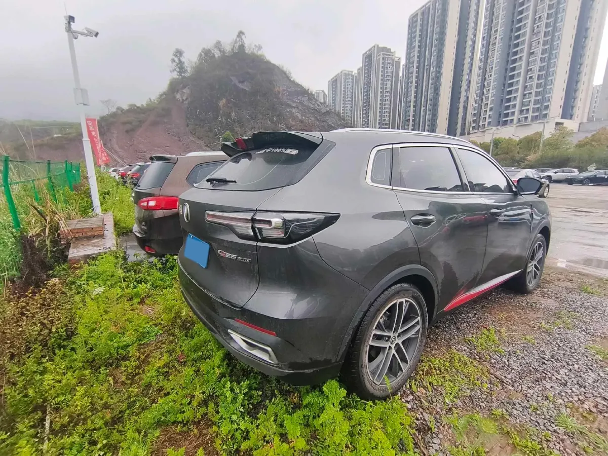 2022 ChangAn Oshan X7 Plus 1.5T 188HP L4 7DCT,autocango,china used car exporter,china ev exporter,chinese used car exporter,chinese used ev exporter
