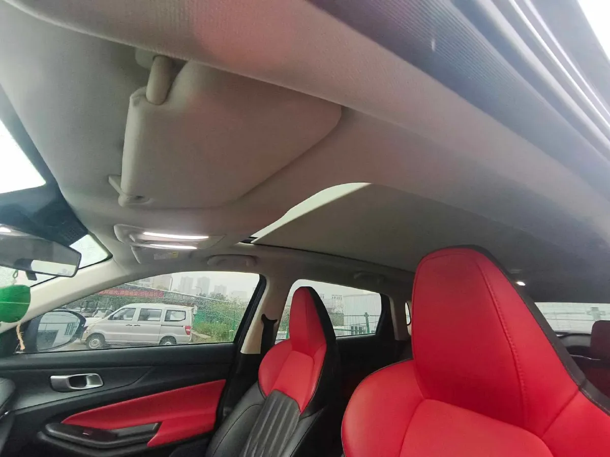 2022 ChangAn Oshan X7 Plus 1.5T 188HP L4 7DCT,autocango,china used car exporter,china ev exporter,chinese used car exporter,chinese used ev exporter