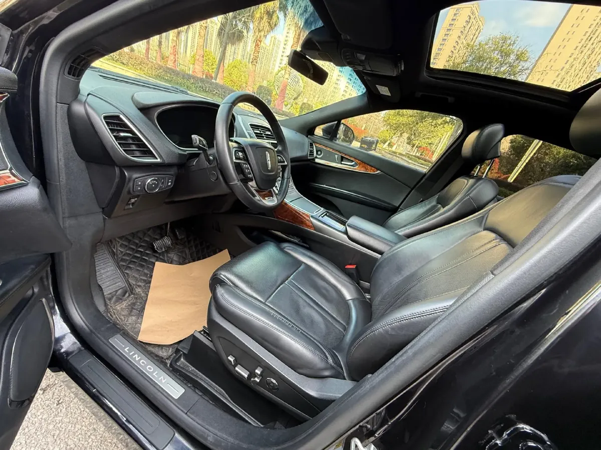 2019 Lincoln Nautilus 2.7T 329HP V6 8AT,autocango,china used car exporter,china ev exporter,chinese used car exporter,chinese used ev exporter