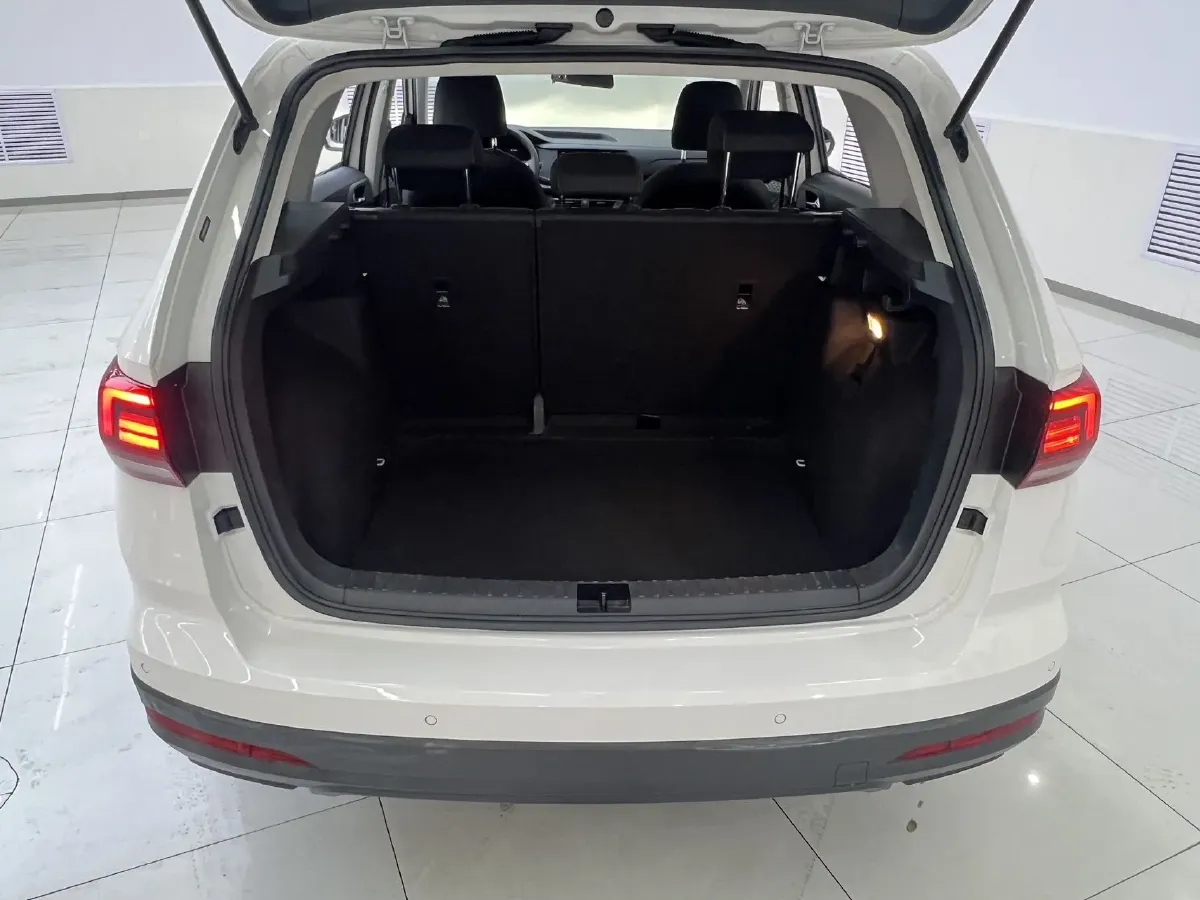 2022 Chery EV Big Ant BEV 70.1KWH,autocango,china used car exporter,china ev exporter,chinese used car exporter,chinese used ev exporter