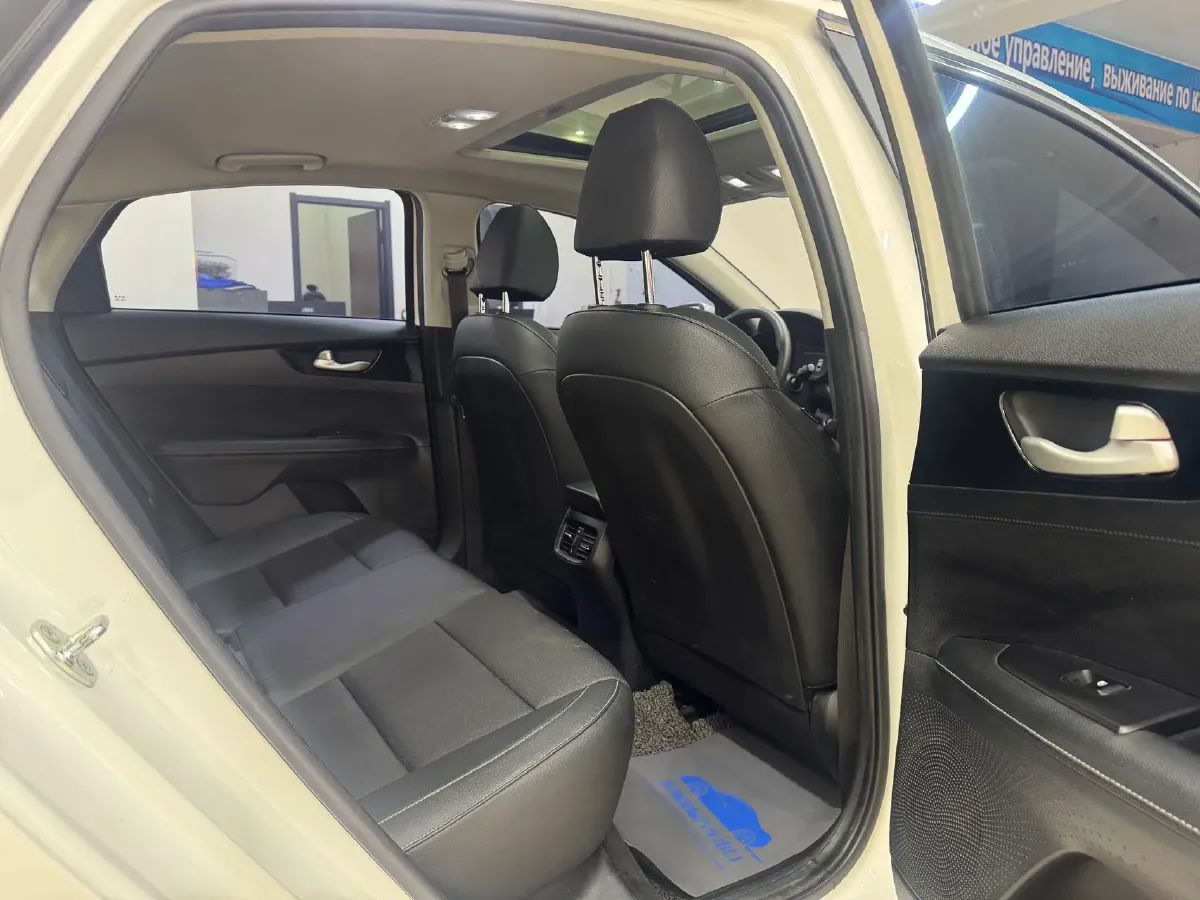 2021 Kia K3 1.5L 115HP L4 CVT,autocango,china used car exporter,china ev exporter,chinese used car exporter,chinese used ev exporter