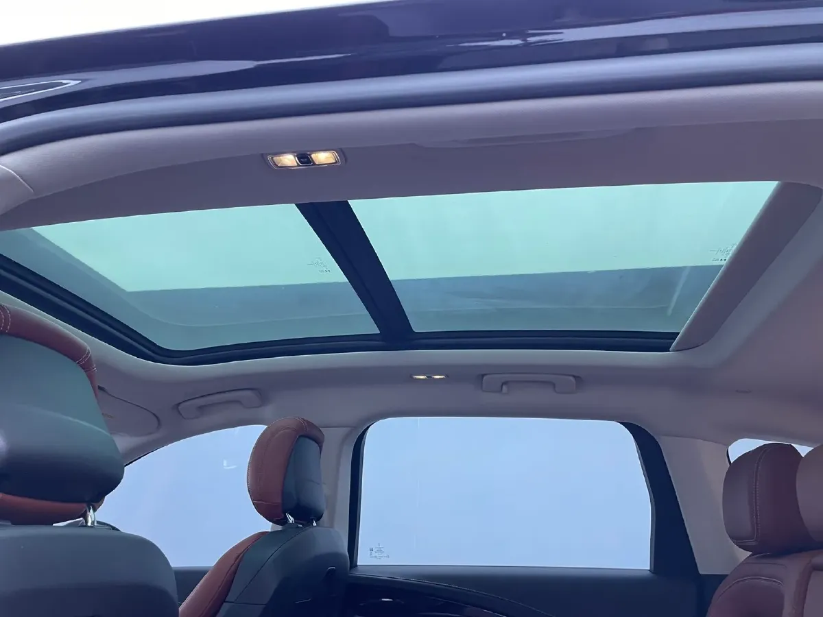 2023 Lincoln Nautilus 2.0T 261HP L4 8AT,autocango,china used car exporter,china ev exporter,chinese used car exporter,chinese used ev exporter