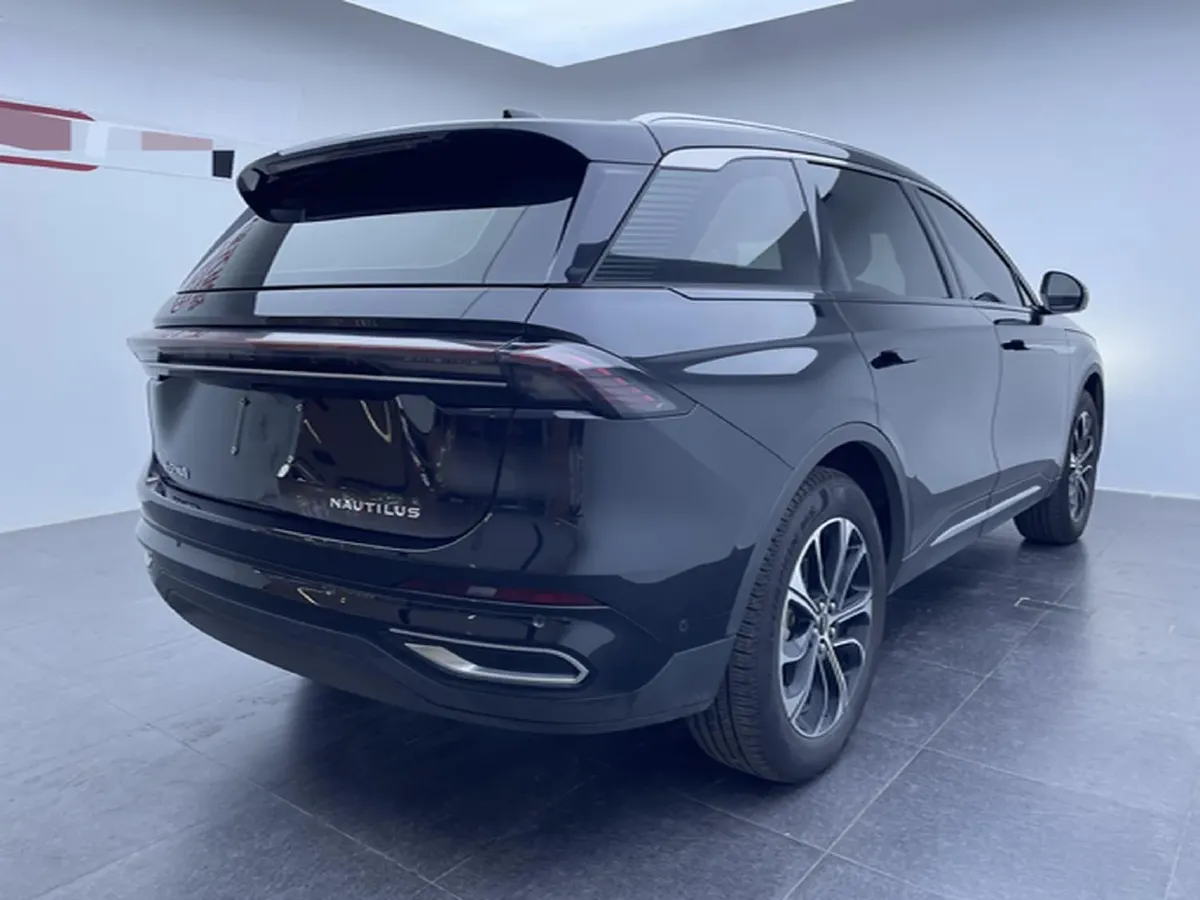 2023 Lincoln Nautilus 2.0T 261HP L4 8AT,autocango,china used car exporter,china ev exporter,chinese used car exporter,chinese used ev exporter