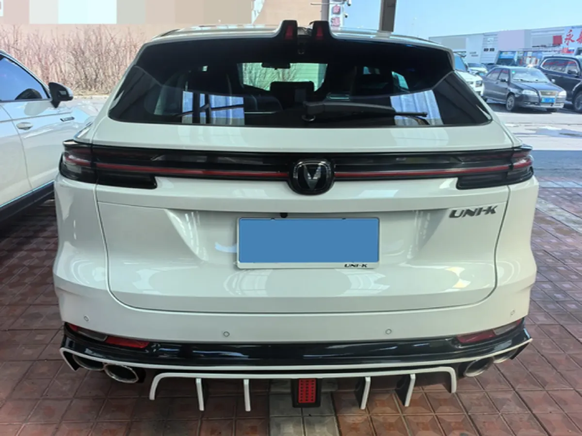 2023 ChangAn UNI-K 2.0T 233HP L4 8AT,autocango,china used car exporter,china ev exporter,chinese used car exporter,chinese used ev exporter