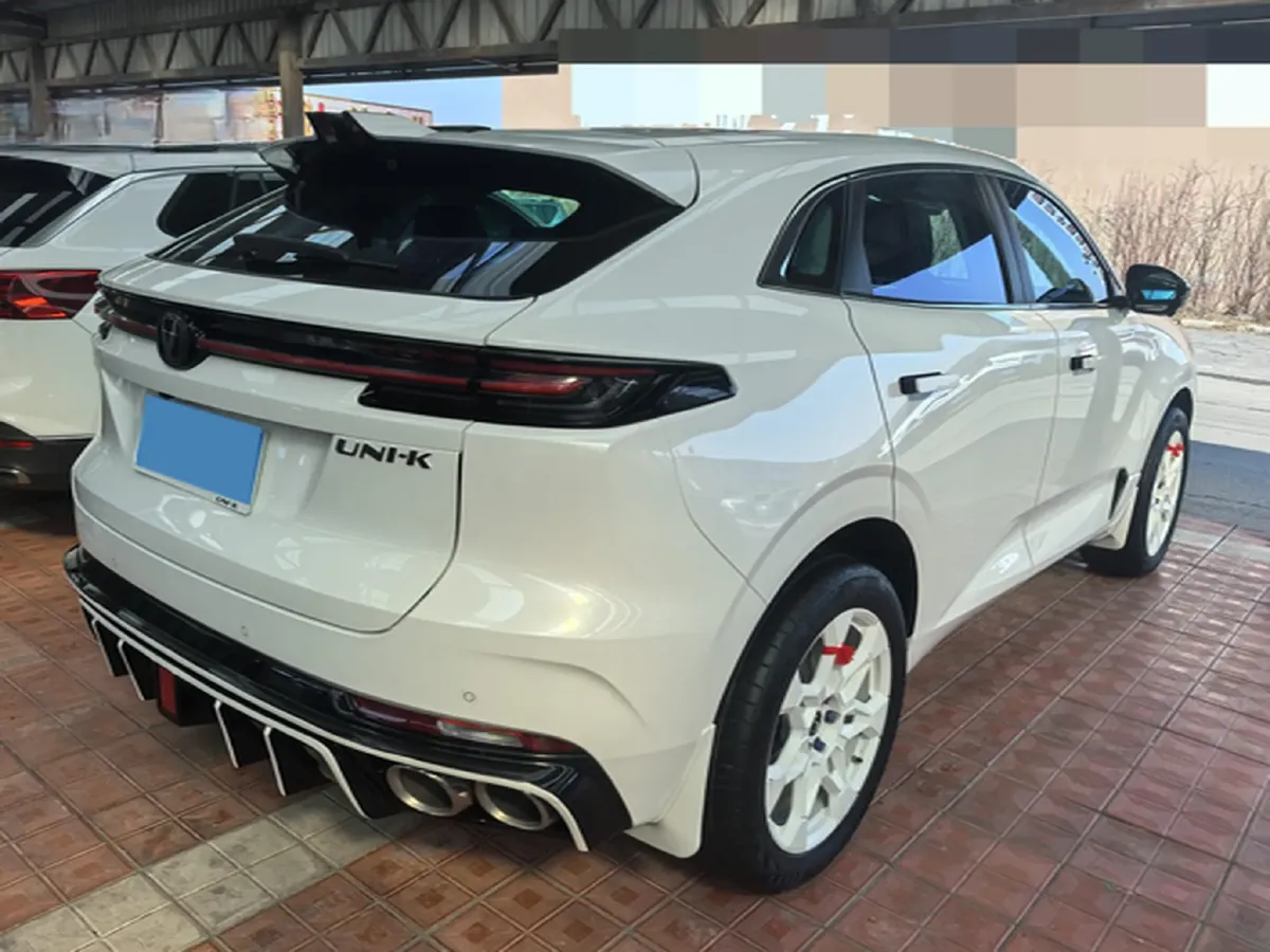 2023 ChangAn UNI-K 2.0T 233HP L4 8AT,autocango,china used car exporter,china ev exporter,chinese used car exporter,chinese used ev exporter