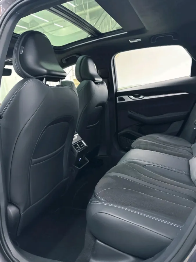 2025 Geely Preface 2.0T 238HP L4 8AT,autocango,china used car exporter,china ev exporter,chinese used car exporter,chinese used ev exporter