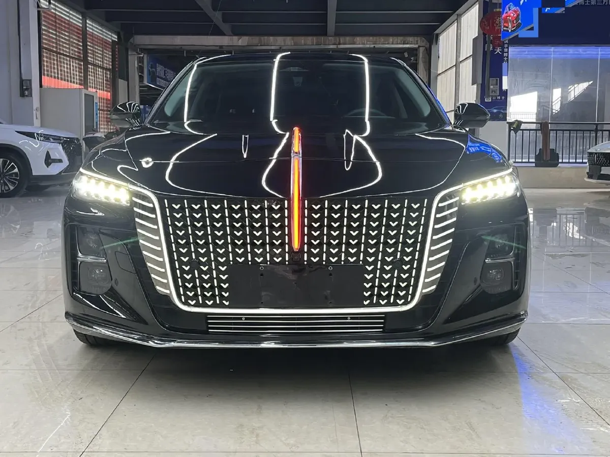 2023 HongQi H5 2.0T 224HP L4 8AT,autocango,china used car exporter,china ev exporter,chinese used car exporter,chinese used ev exporter