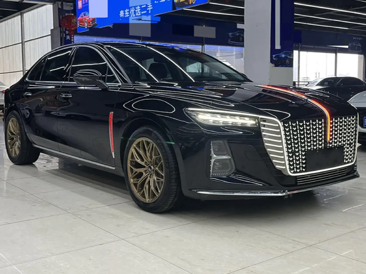 2023 HongQi H5 2.0T 224HP L4 8AT,autocango,china used car exporter,china ev exporter,chinese used car exporter,chinese used ev exporter