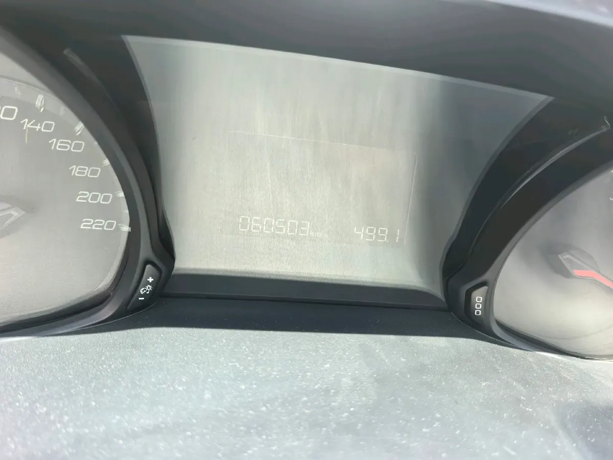 2018 Peugeot 308 1.6L 117HP L4 6AT,autocango,china used car exporter,china ev exporter,chinese used car exporter,chinese used ev exporter