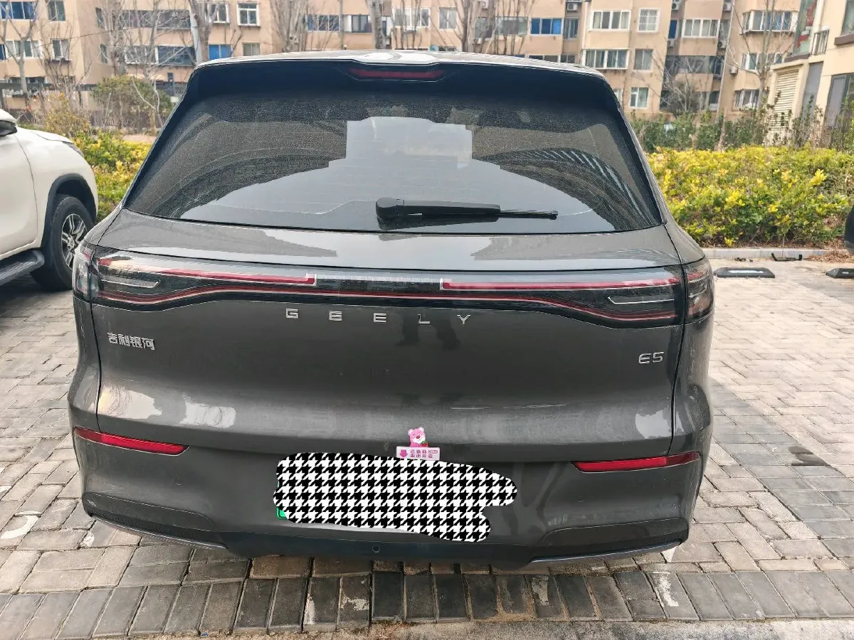 2024 LanDian E5 1.5L 110HP L4 E-CVT PHEV 17.52KWH,autocango,china used car exporter,china ev exporter,chinese used car exporter,chinese used ev exporter