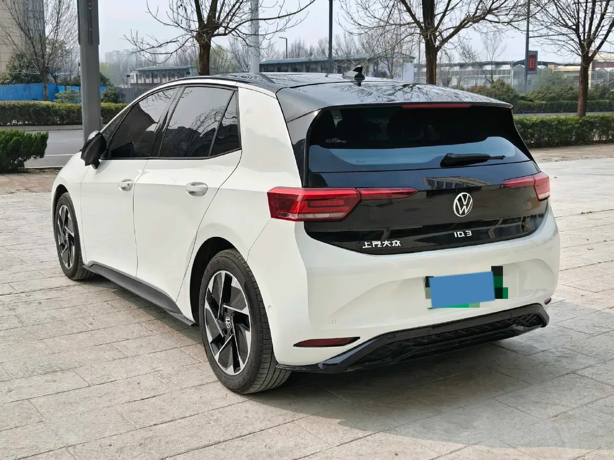2025 Volkswagen ID.3 BEV 52.8KWH,autocango,china used car exporter,china ev exporter,chinese used car exporter,chinese used ev exporter