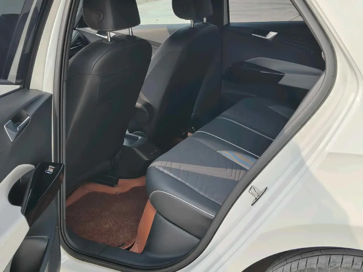 2025 Volkswagen ID.3 BEV 52.8KWH,autocango,china used car exporter,china ev exporter,chinese used car exporter,chinese used ev exporter