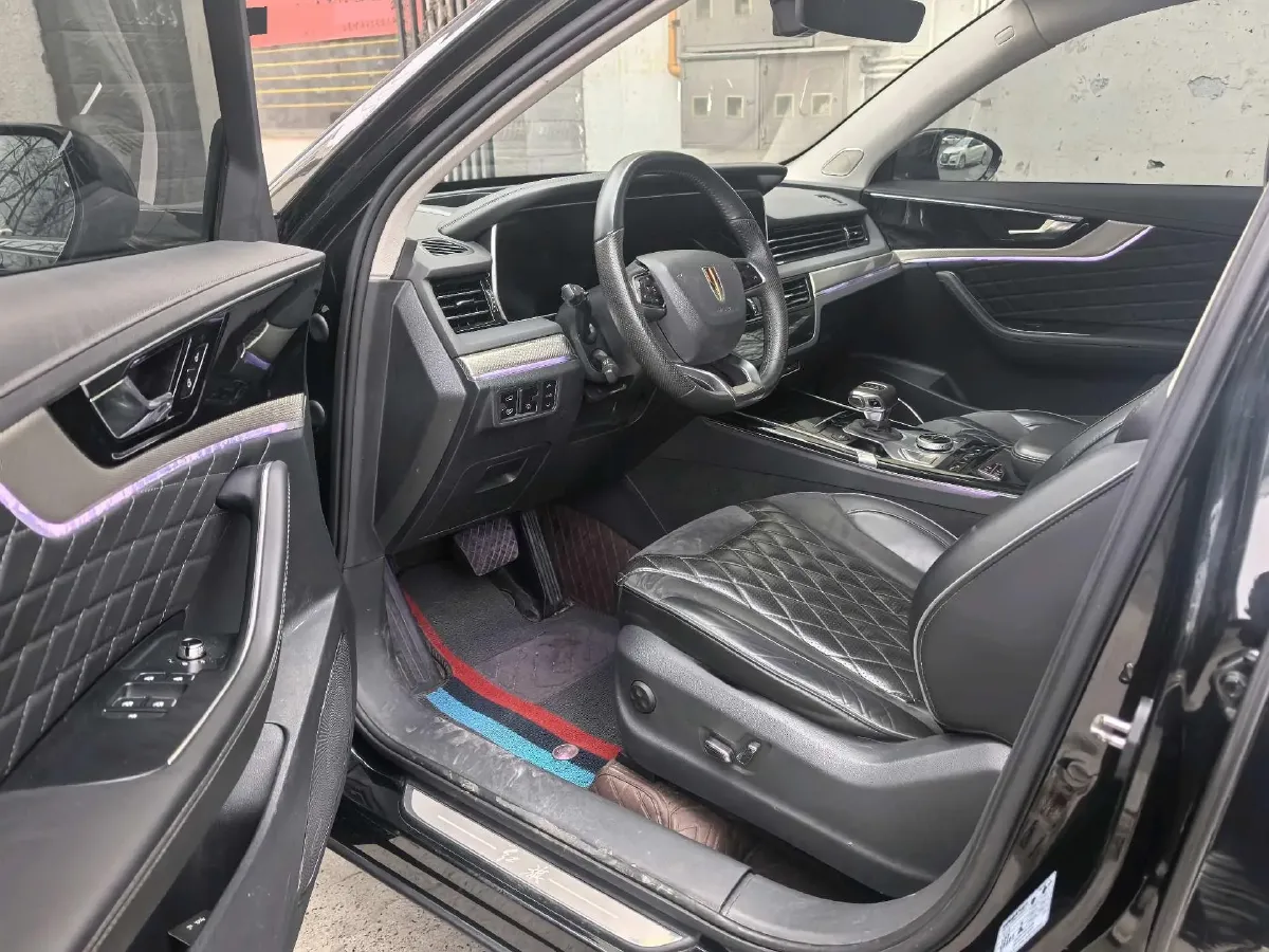 2019 HongQi HS5 2.0T 224HP L4 6AT,autocango,china used car exporter,china ev exporter,chinese used car exporter,chinese used ev exporter