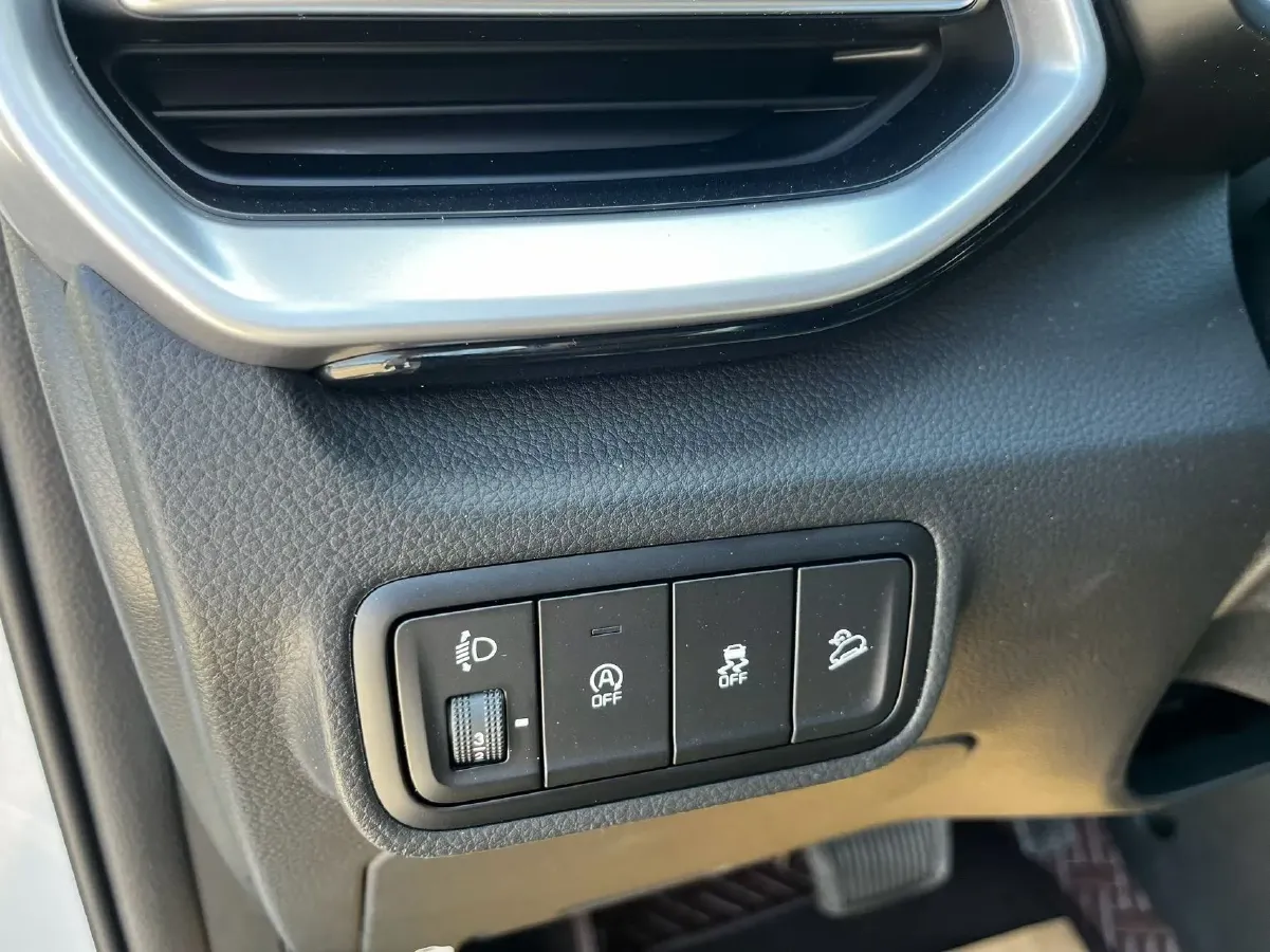 2021 Kia Sportage R 2.0L 161HP L4 6AT,autocango,china used car exporter,china ev exporter,chinese used car exporter,chinese used ev exporter