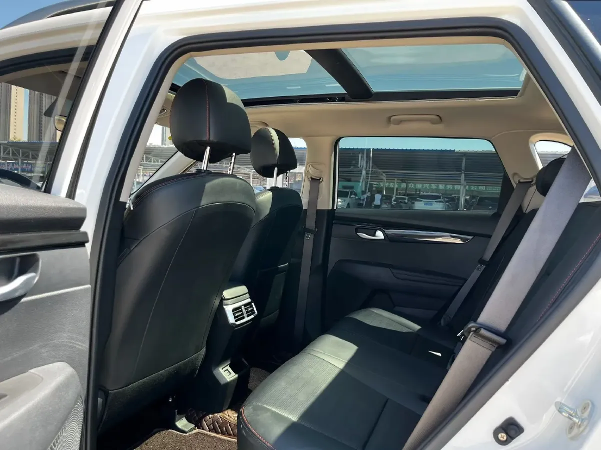 2021 Kia Sportage R 2.0L 161HP L4 6AT,autocango,china used car exporter,china ev exporter,chinese used car exporter,chinese used ev exporter