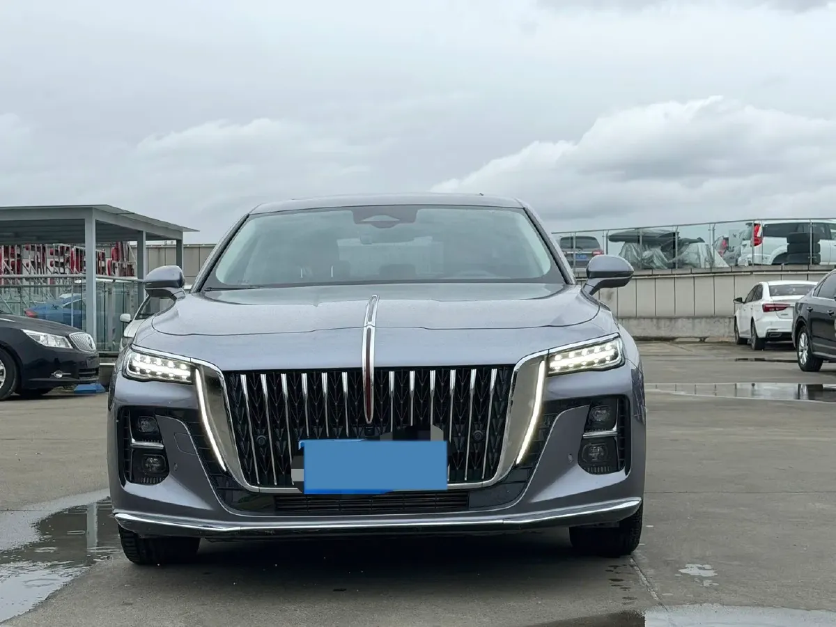 2023 HongQi H5 1.5T 169HP L4 E-CVT Hybrid,autocango,china used car exporter,china ev exporter,chinese used car exporter,chinese used ev exporter
