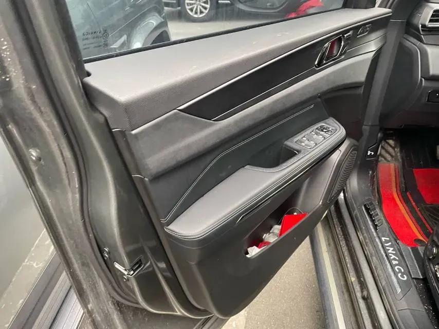 2021 LYNK&CO 01 2.0T 254HP L4 8AT,autocango,china used car exporter,china ev exporter,chinese used car exporter,chinese used ev exporter