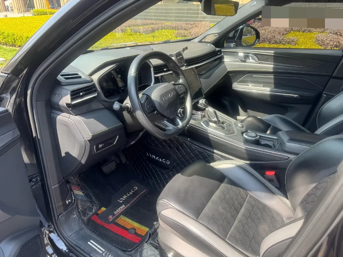 2023 Tank 300 2.0T 227HP L4 8AT,autocango,china used car exporter,china ev exporter,chinese used car exporter,chinese used ev exporter