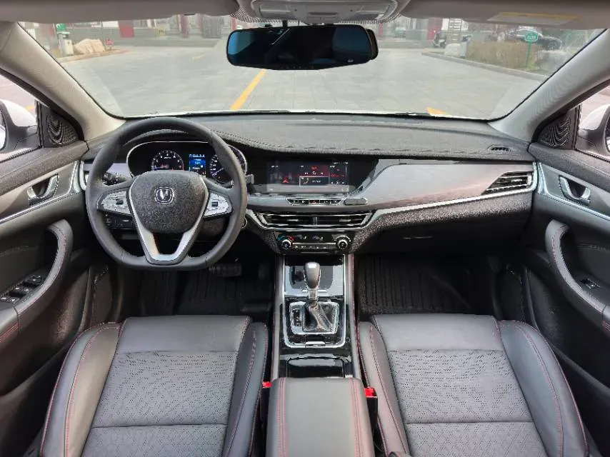 2019 ChangAn Eado 1.4T 158HP L4 7DCT,autocango,china used car exporter,china ev exporter,chinese used car exporter,chinese used ev exporter