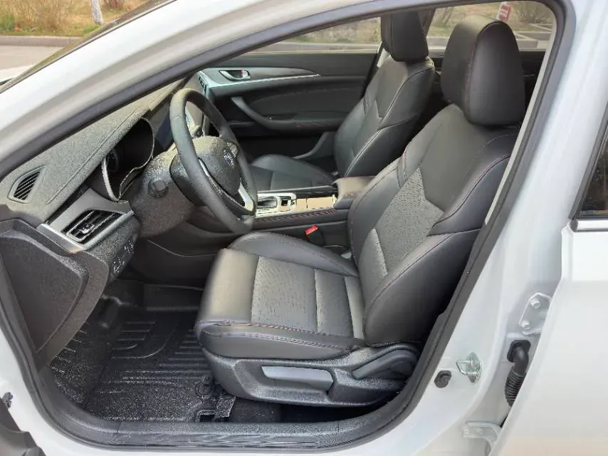 2019 ChangAn Eado 1.4T 158HP L4 7DCT,autocango,china used car exporter,china ev exporter,chinese used car exporter,chinese used ev exporter