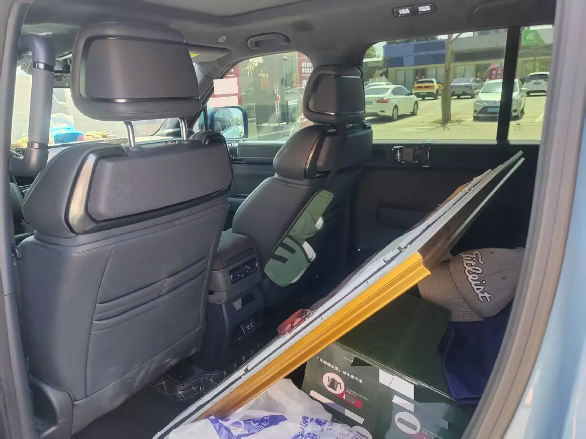 2024 Jaguar XEL 2.0T 250HP L4 8AT,autocango,china used car exporter,china ev exporter,chinese used car exporter,chinese used ev exporter