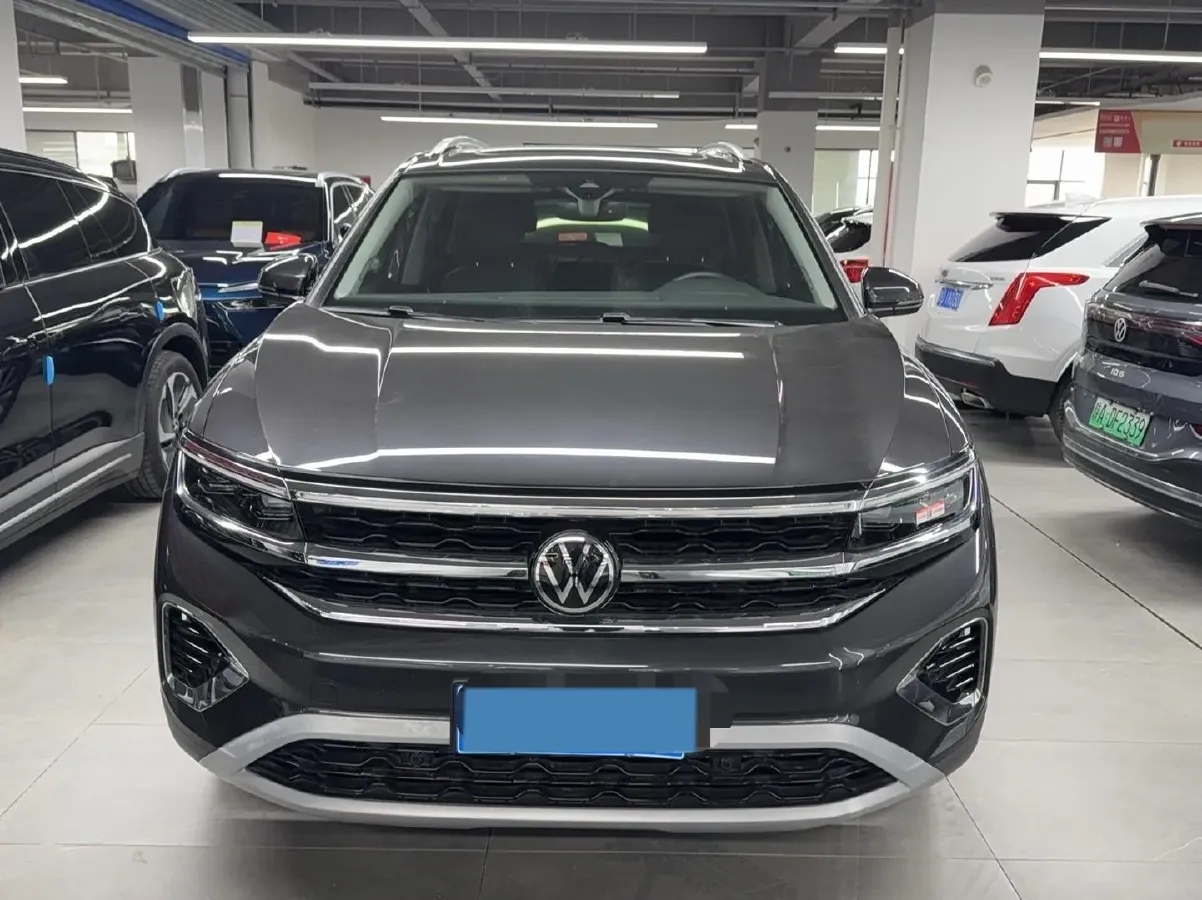2022 Volkswagen Talagon 2.0T 220HP L4 7DCT,autocango,china used car exporter,china ev exporter,chinese used car exporter,chinese used ev exporter