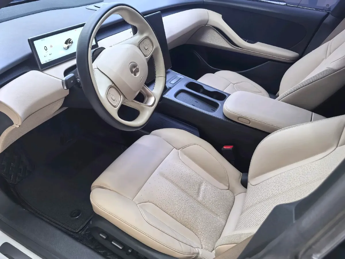 2024 NIO ET5T BEV 75KWH,autocango,china used car exporter,china ev exporter,chinese used car exporter,chinese used ev exporter