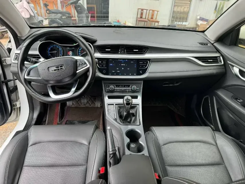 2019 Geely Emgrand 1.5L 109HP L4 5MT,autocango,china used car exporter,china ev exporter,chinese used car exporter,chinese used ev exporter
