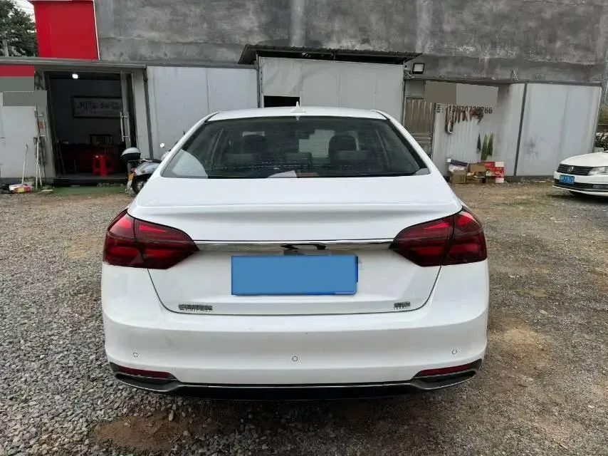 2019 Geely Emgrand 1.5L 109HP L4 5MT,autocango,china used car exporter,china ev exporter,chinese used car exporter,chinese used ev exporter