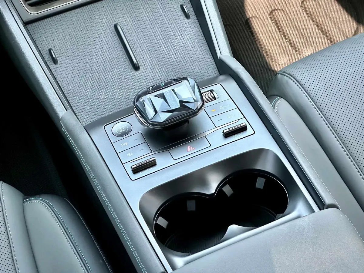 2025 BYD QinL 1.5L 101HP L4 E-CVT PHEV 10.08KWH,autocango,china used car exporter,china ev exporter,chinese used car exporter,chinese used ev exporter