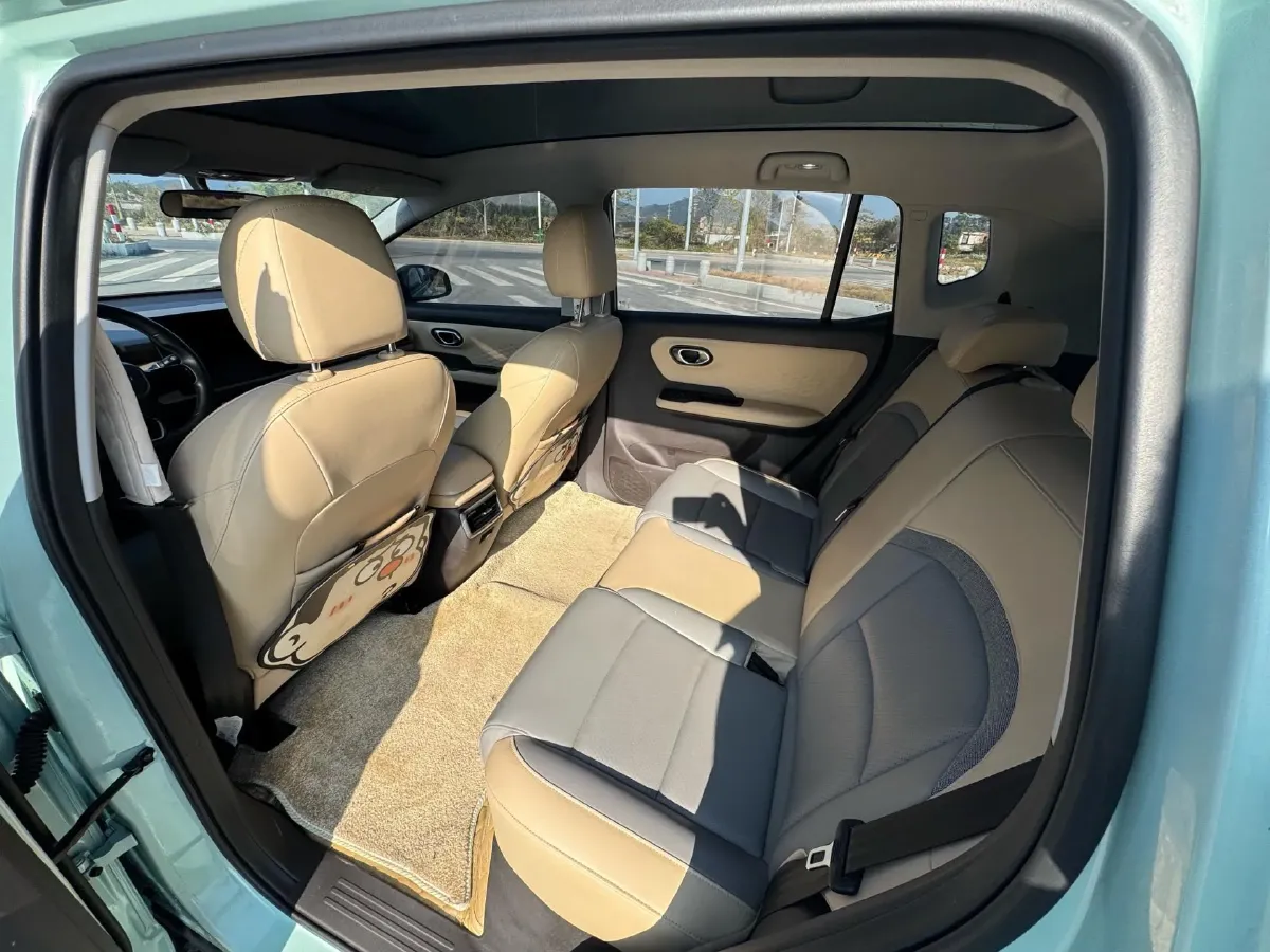 2022 Geely Okavango 1.8T 184HP L4 7DCT,autocango,china used car exporter,china ev exporter,chinese used car exporter,chinese used ev exporter