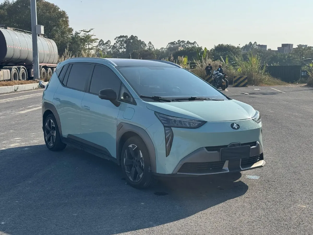 2022 Geely Okavango 1.8T 184HP L4 7DCT,autocango,china used car exporter,china ev exporter,chinese used car exporter,chinese used ev exporter