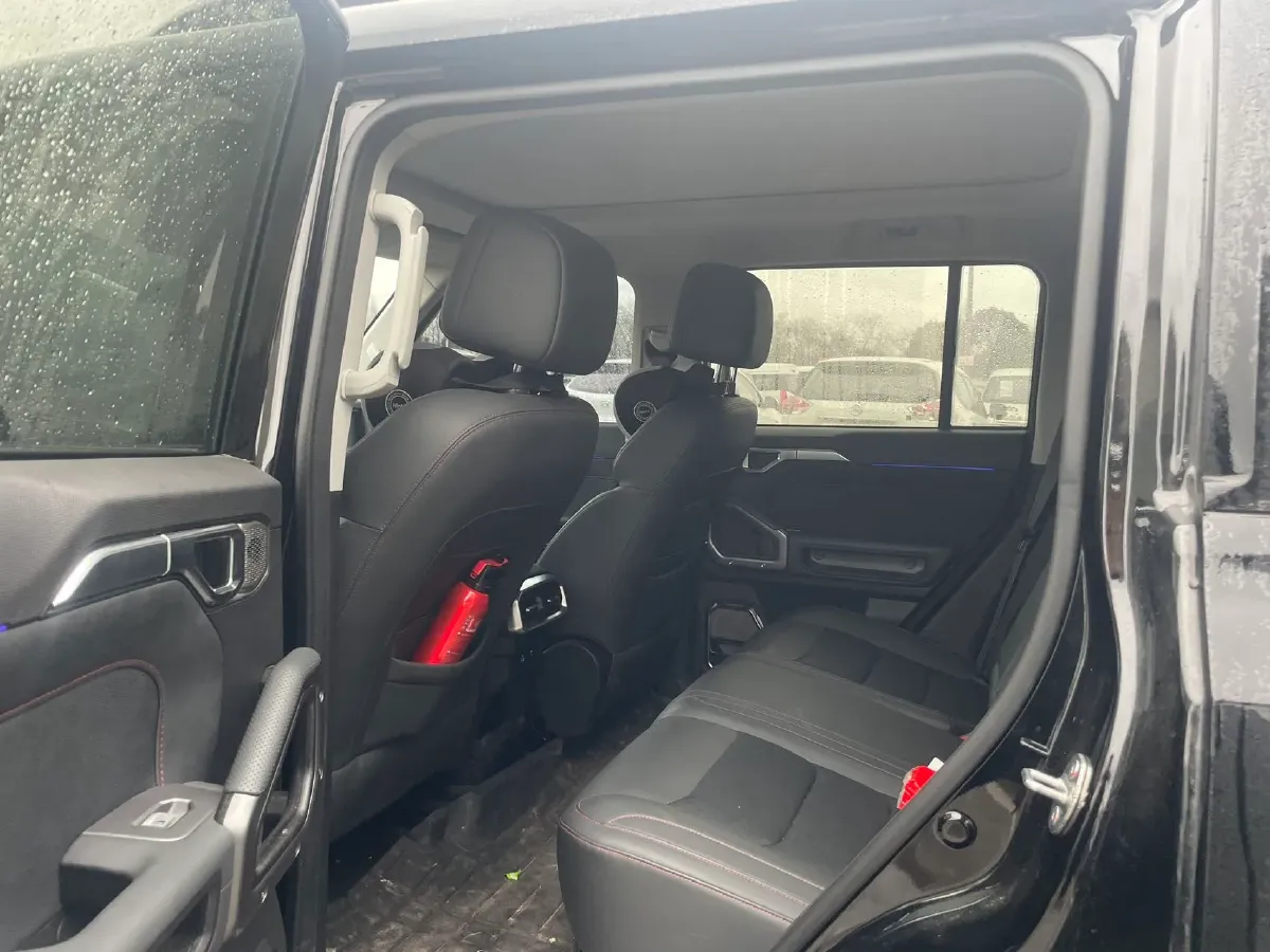 2023 Jetour Traveller 2.0T 254HP L4 7DCT,autocango,china used car exporter,china ev exporter,chinese used car exporter,chinese used ev exporter