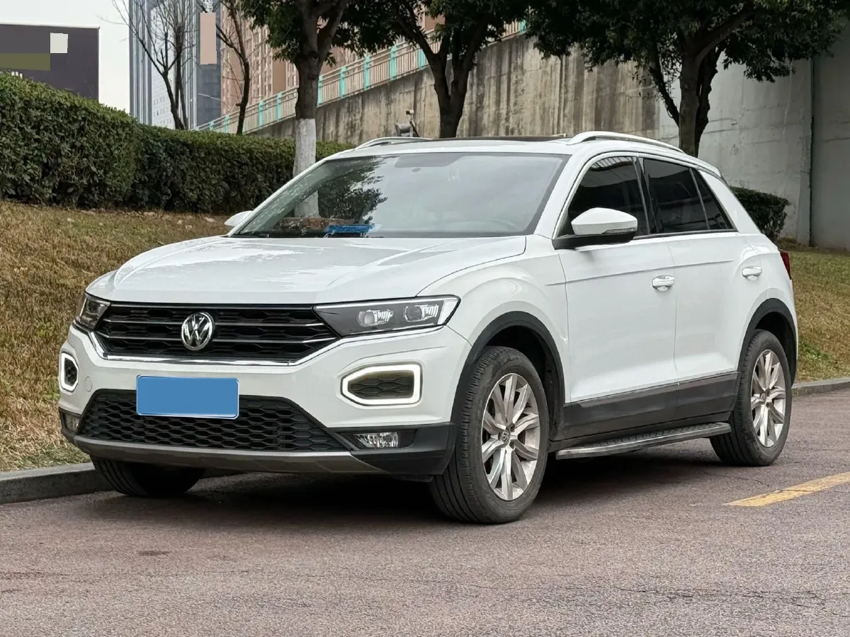 2020 Volkswagen T-Roc 1.4T 150HP L4 7DCT,autocango,china used car exporter,china ev exporter,chinese used car exporter,chinese used ev exporter