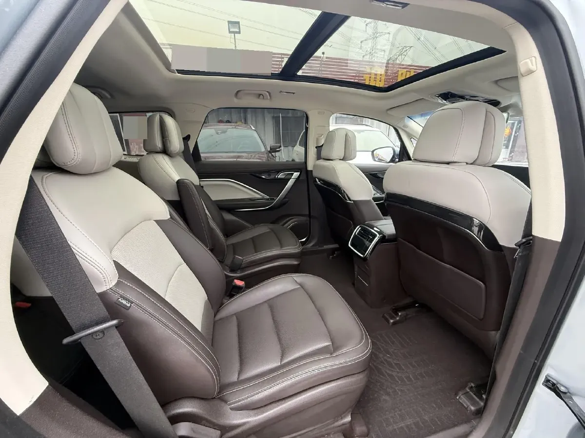 2019 Geely JiaJi 1.5T 177HP L3 7DCT,autocango,china used car exporter,china ev exporter,chinese used car exporter,chinese used ev exporter
