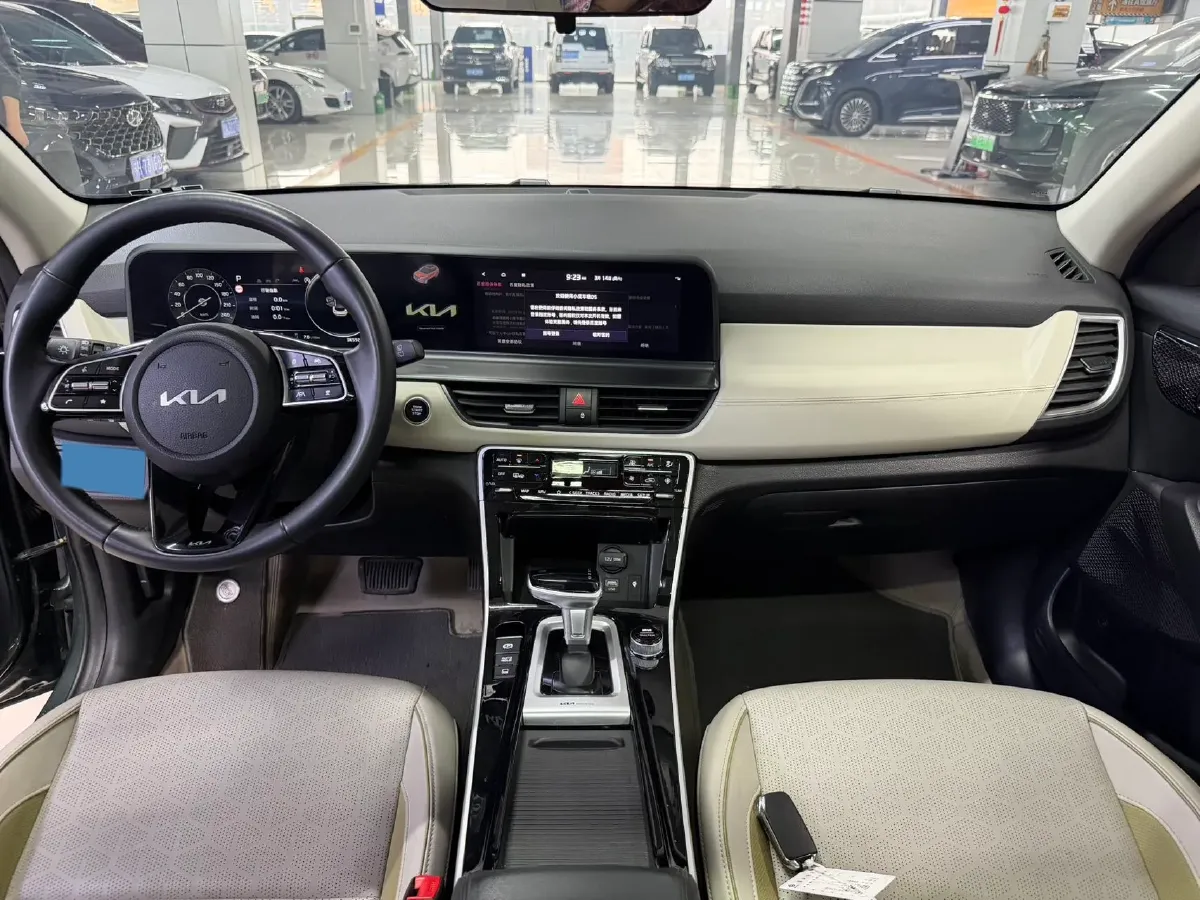 2023 Kia Seltos 1.5L 115HP L4 CVT,autocango,china used car exporter,china ev exporter,chinese used car exporter,chinese used ev exporter