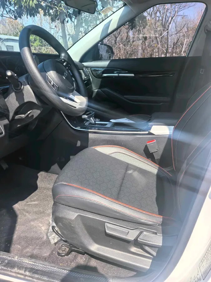 2023 Kia Seltos 1.5L 115HP L4 CVT,autocango,china used car exporter,china ev exporter,chinese used car exporter,chinese used ev exporter