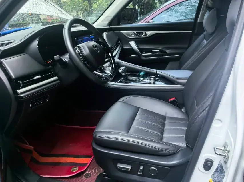 2019 ChangAn CS95 2.0T 233HP L4 6AT,autocango,china used car exporter,china ev exporter,chinese used car exporter,chinese used ev exporter