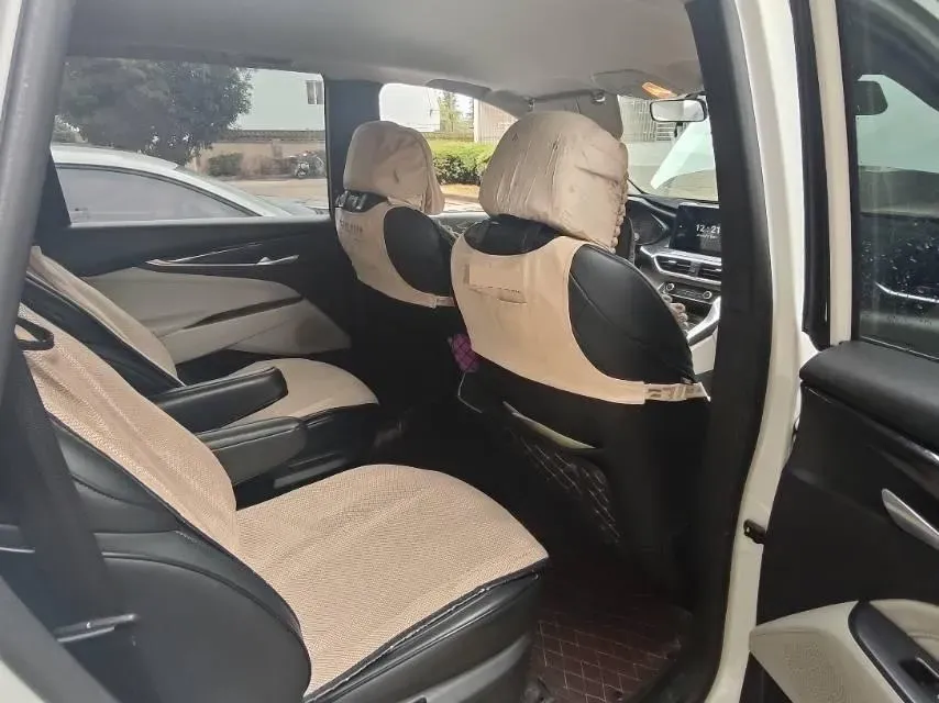 2021 MAXUS G50 1.5T 169HP L4 6MT,autocango,china used car exporter,china ev exporter,chinese used car exporter,chinese used ev exporter